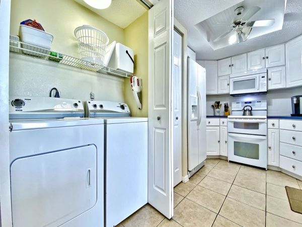 BEACHFRONT 2 BEDROOM CONDO WITH FULL GULF VIEW!