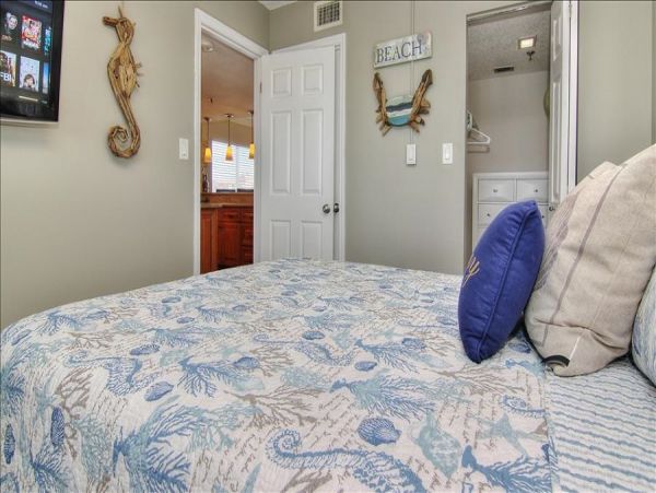 Indian Shores Ai Condo 983523