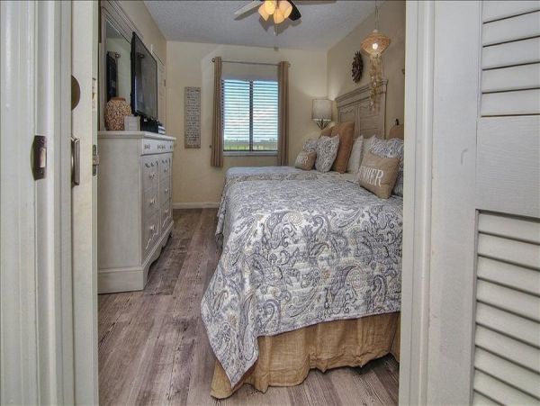 Indian Shores Ai Condo 983525