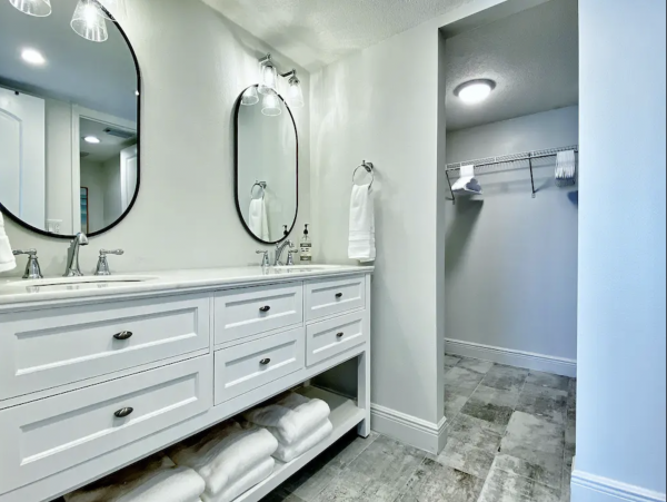 Beachfront Vacation Condo Pool Great Amenities Indian Shores