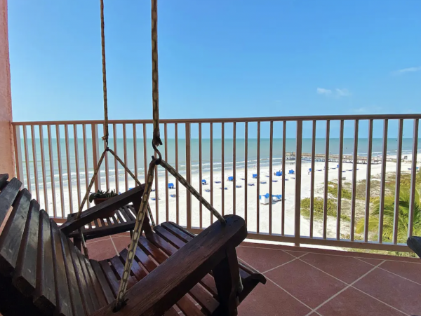 Beachfront Vacation Condo Pool Great Amenities Indian Shores