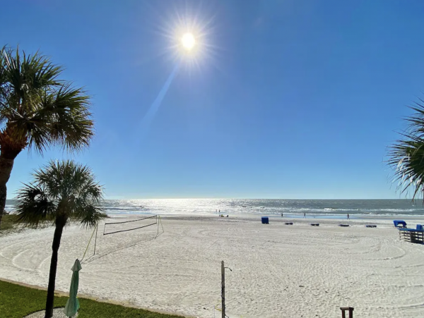 Beachfront Vacation Condo Pool Great Amenities Indian Shores