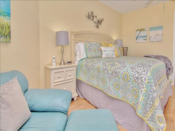 Indian Rocks Indian Shores Condo 983527