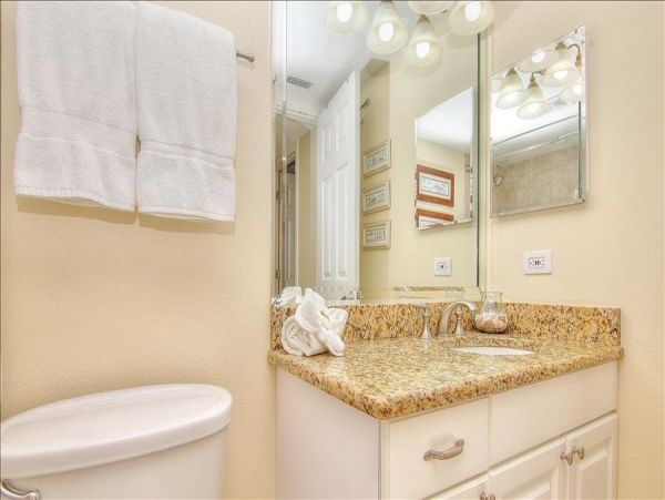 Indian Rocks Indian Shores Condo 983527
