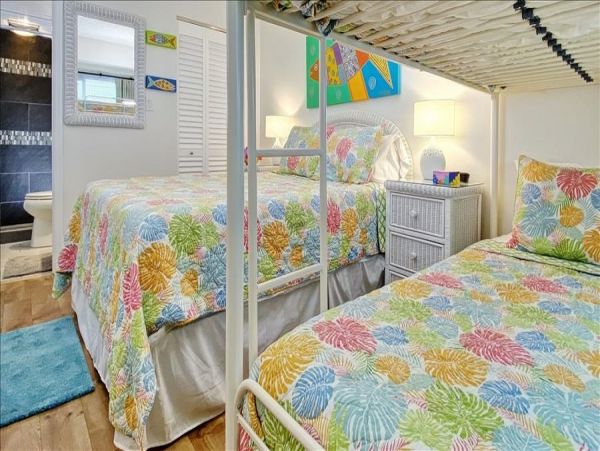 Indian Shores Ai Condo 983530