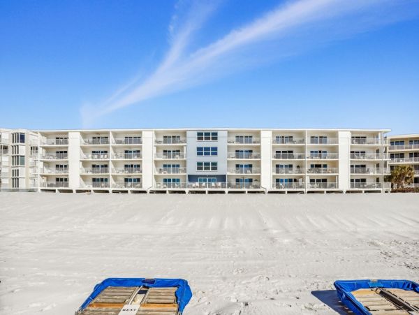 Indian Shores Beachfront Vacation Rental - Gulf Coast Condo