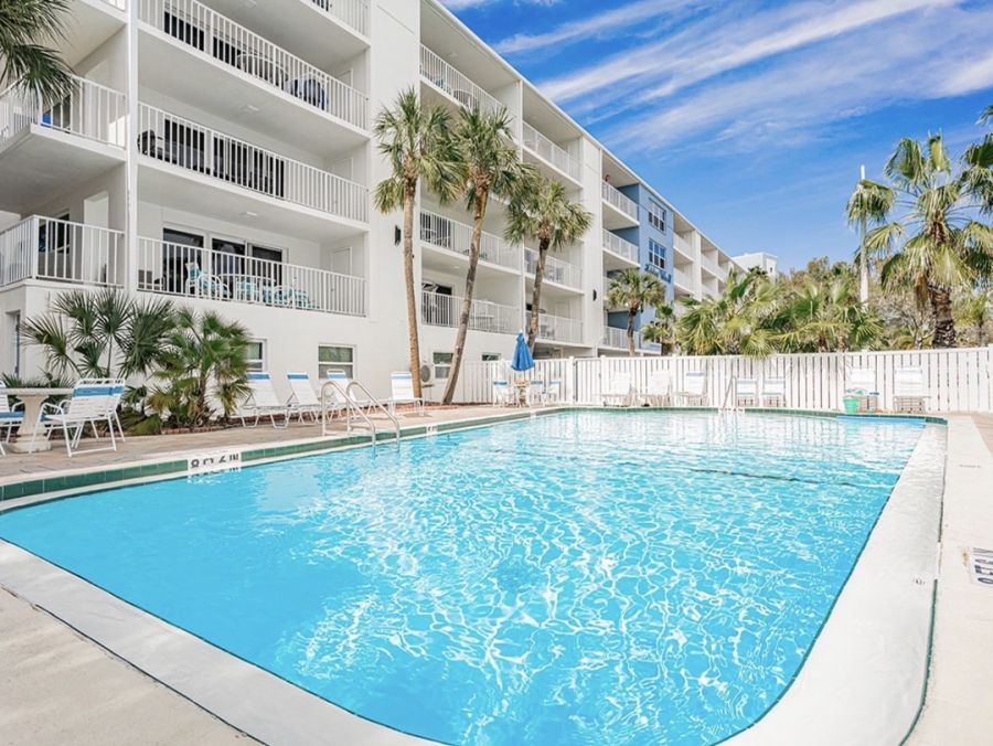Indian Shores Beachfront Vacation Rental - Gulf Coast Condo