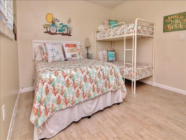 Indian Rocks Indian Shores Condo 983532