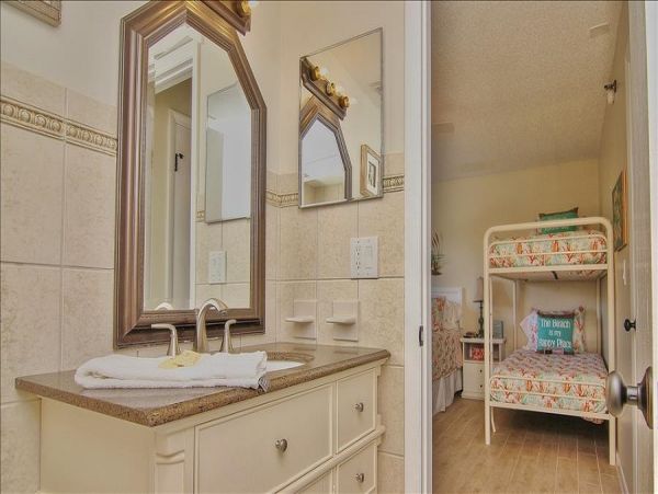 Indian Rocks Indian Shores Condo 983532