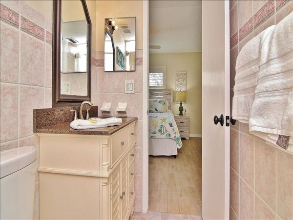 Indian Rocks Indian Shores Condo 983532