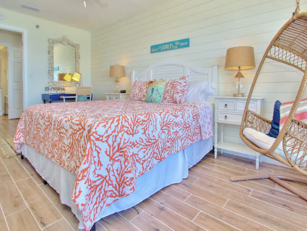 Indian Shore Condo with 3 Bedroom