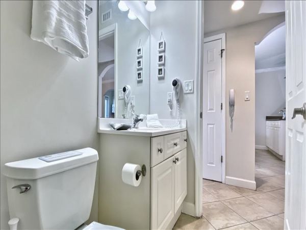 Indian Shores Ai Condo 983535
