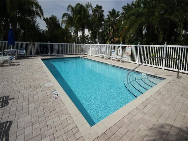 Indian Shores Ai Condo 983537