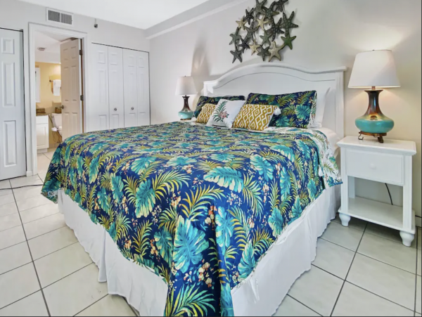 Indian Rocks beachfront Condo Gulf Views