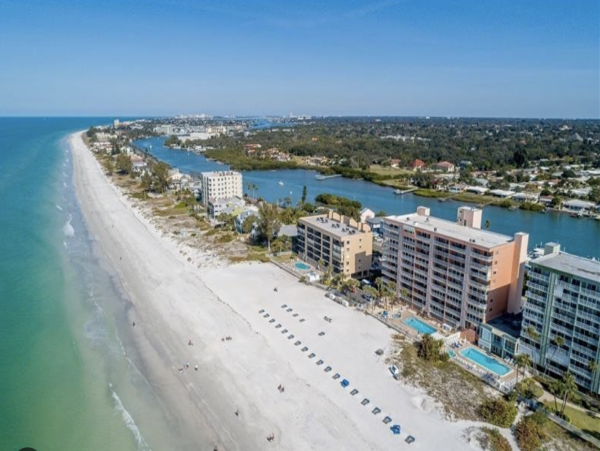 Indian Rocks beachfront Condo Gulf Views