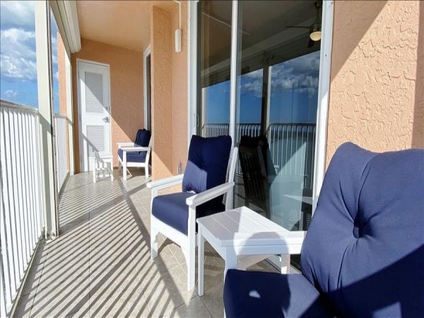 Indian Shores Beachfront Vacation Rental 3-Bedroom Florida Gulf Coast Condo