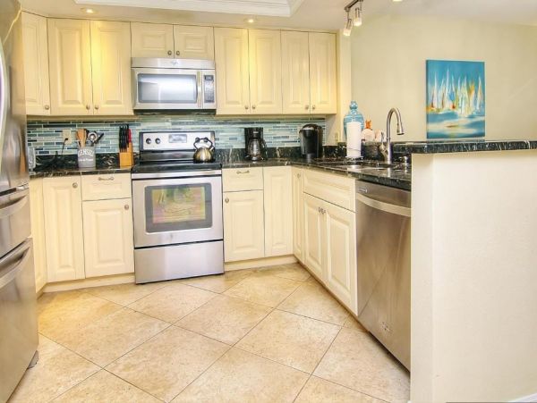 Beachside Oasis Lovely Residence Indian Shores
