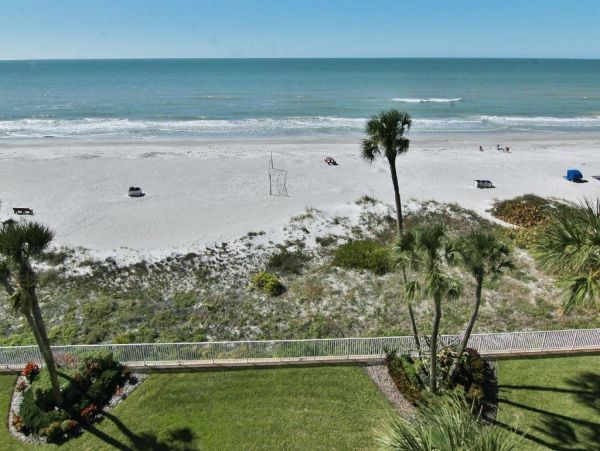 Beachside Oasis Lovely Residence Indian Shores