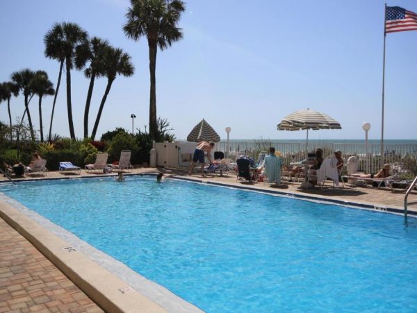 Beachside Oasis Lovely Residence Indian Shores