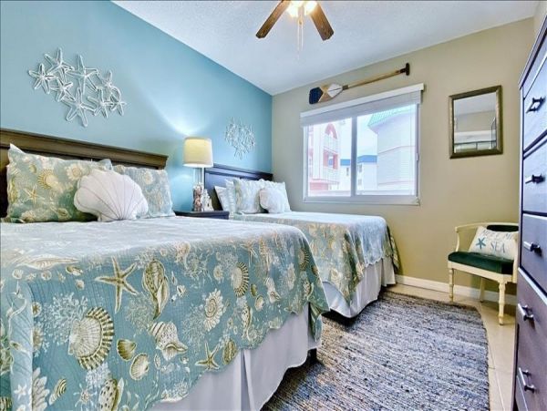 Beach Lovely Awaits your Arrivel