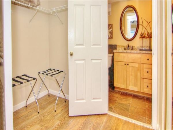 Indian Shores Ai Condo 983552