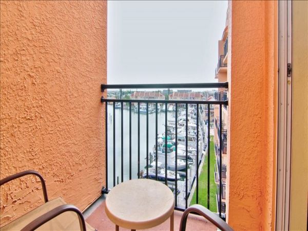 Indian Rocks Indian Shores Condo 983557