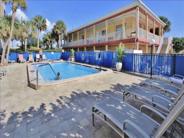 Indian Rocks Indian Shores Condo 983558