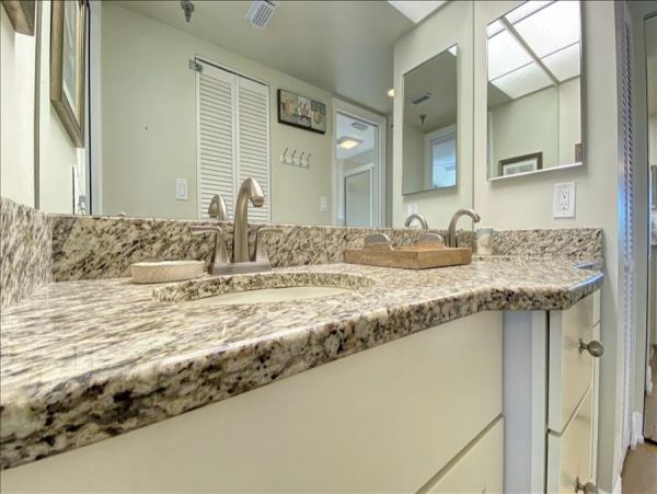 Indian Shores Ai Condo 983564