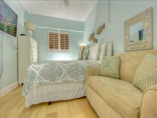 Indian Shores Ai Condo 983564