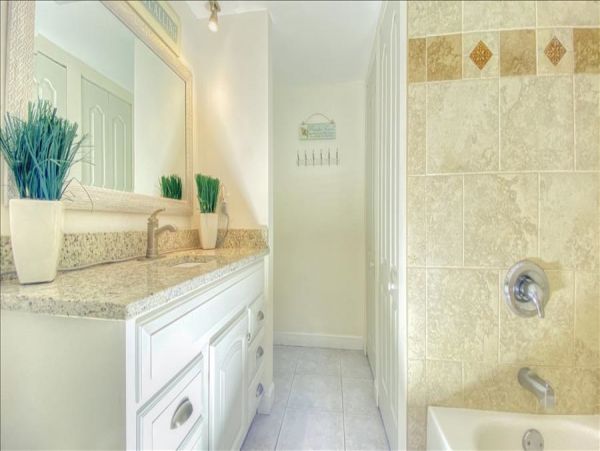 Indian Shores Ai Condo 983569
