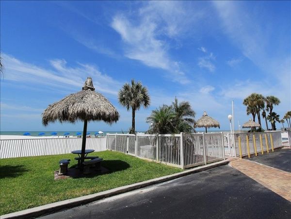 Beachfront Redington Shores