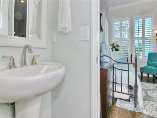Three Bedroom Redington Beach Condo Across From Beach