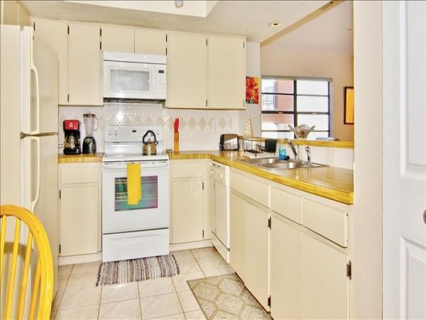 Indian Shores Ai Condo 983576