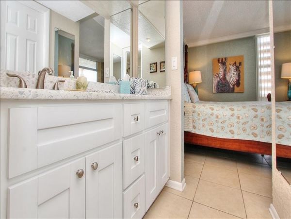 Indian Shores Ai Condo 983577