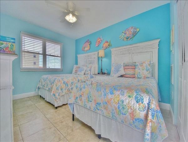 Indian Rocks Indian Shores Condo 983578
