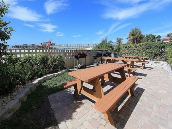 Indian Rocks Indian Shores Condo 983578