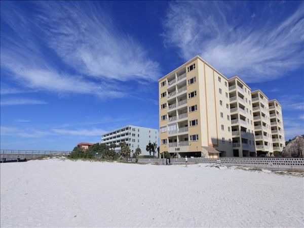 Indian Rocks Indian Shores Condo 983578