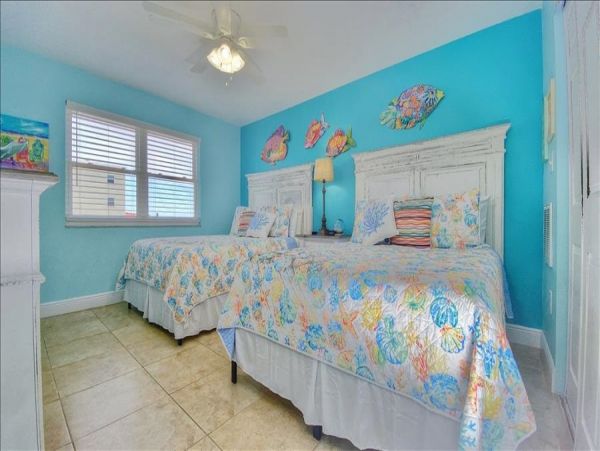 Indian Rocks Indian Shores Condo 983578