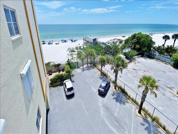 Indian Rocks Indian Shores Condo 983578
