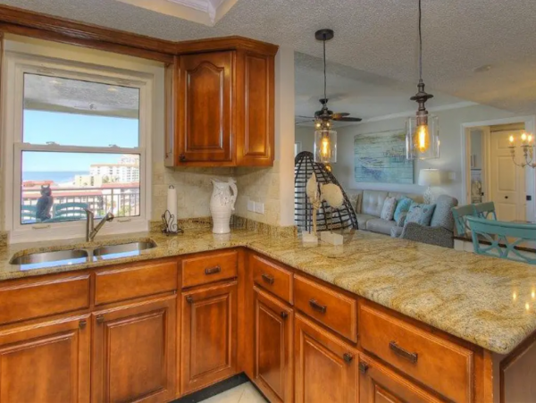 Beachfront Condo 3 Bedroom in Redington Shores