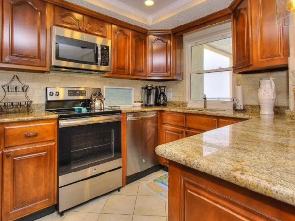 Beachfront Condo 3 Bedroom in Redington Shores