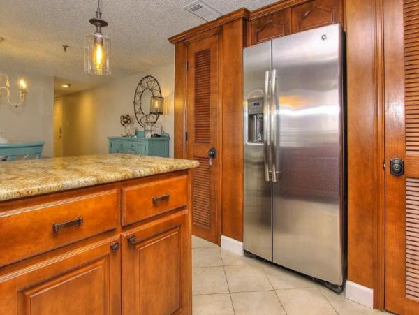 Beachfront Condo 3 Bedroom in Redington Shores