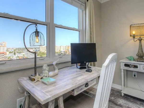 Beachfront Condo 3 Bedroom in Redington Shores