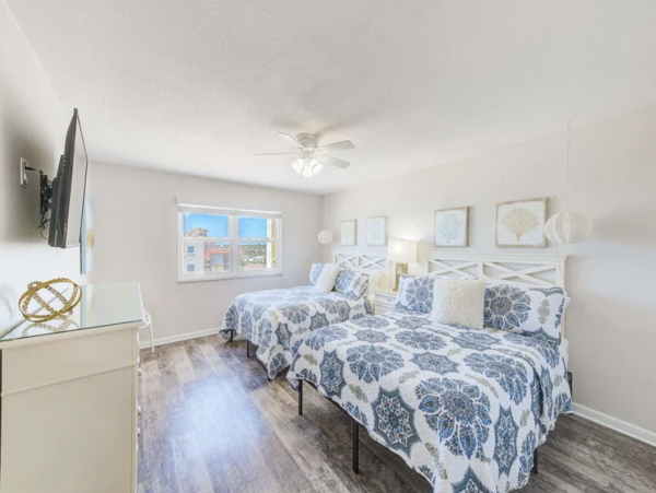 Beach-Chic Luxury Vacation Rental in Redington Shores