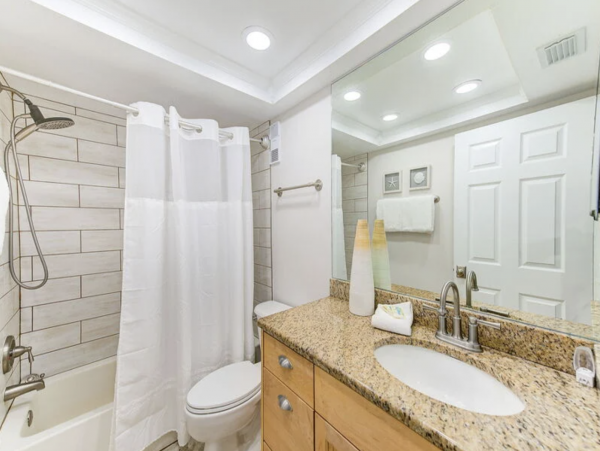 Beach-Chic Luxury Vacation Rental in Redington Shores