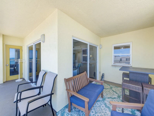 Beach-Chic Luxury Vacation Rental in Redington Shores