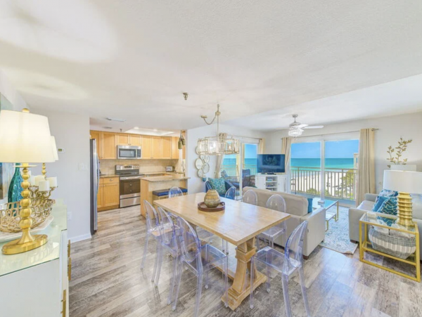 Beach-Chic Luxury Vacation Rental in Redington Shores