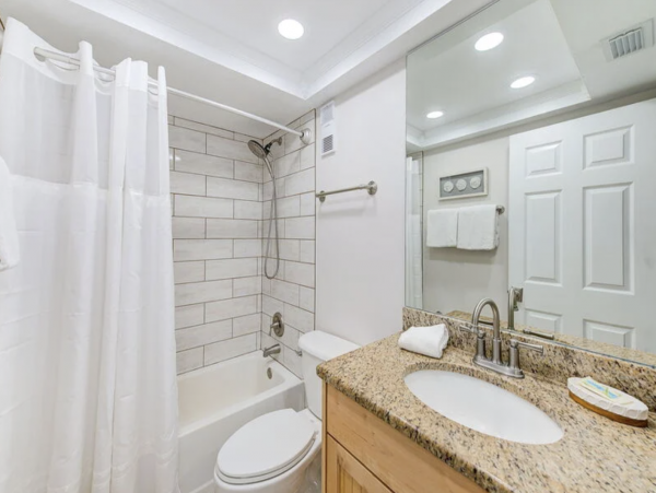 Beach-Chic Luxury Vacation Rental in Redington Shores
