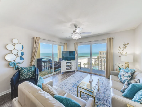 Beach-Chic Luxury Vacation Rental in Redington Shores