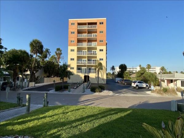 Indian Shores Ai Condo 983584
